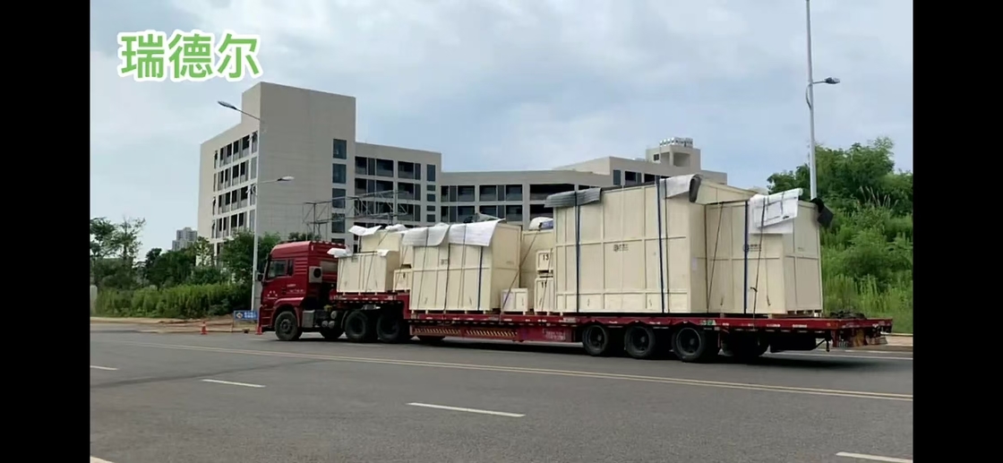 50kg Rated Loading Capacity Vacuum Heat Treatment Furnace with Resistance Heating and Pressure Quenching